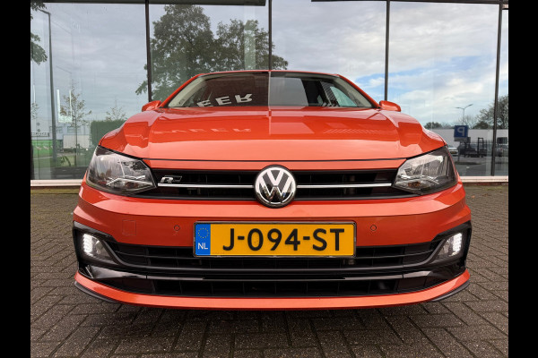 Volkswagen Polo 1.5 TSI Highline Business R - Automaat - Navi - Winterpakket - Trekhaak - Org.NL
