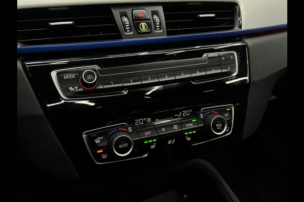 BMW X1 sDrive18i High Executive M-Pakket | Keyless | Pano