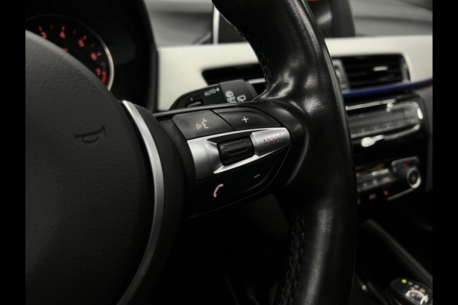 BMW X1 sDrive18i High Executive M-Pakket | Keyless | Pano