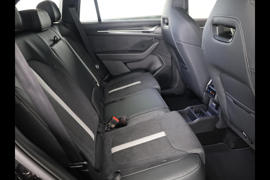 Škoda Kodiaq 1.5 TSI PHEV Sportline Business 204pk | DCC | Panoramadak | Canton | Trekhaak | Elek. stoelen | 20 inch | 360° camera