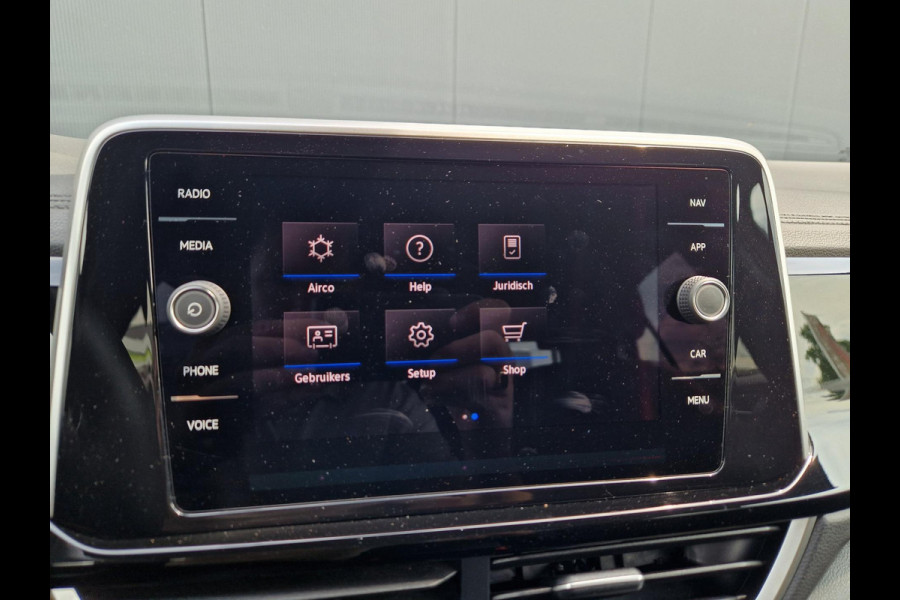 Volkswagen T-Roc 1.5 TSI DSG 150PK R-Line /ACC/ IQ light /1e eigenaar