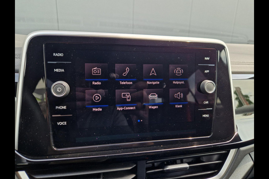 Volkswagen T-Roc 1.5 TSI DSG 150PK R-Line /ACC/ IQ light /1e eigenaar