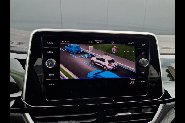 Volkswagen T-Roc 1.5 TSI DSG 150PK R-Line /ACC/ IQ light /1e eigenaar