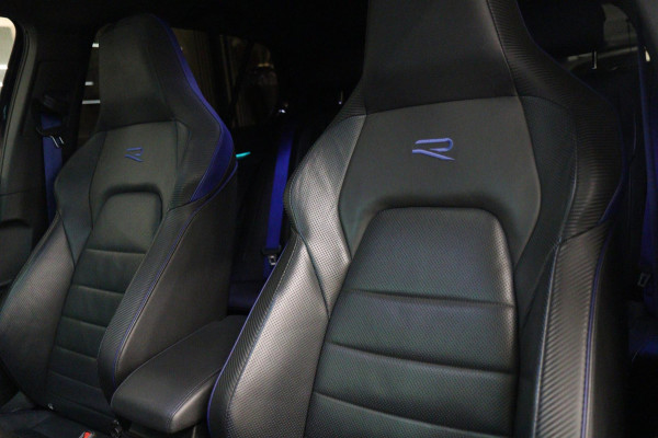 Volkswagen Golf 2.0 TSI R 4Motion PERFORMANCE AKRAP/PANO/HEADUP/IQ/H-K/BOMVOL