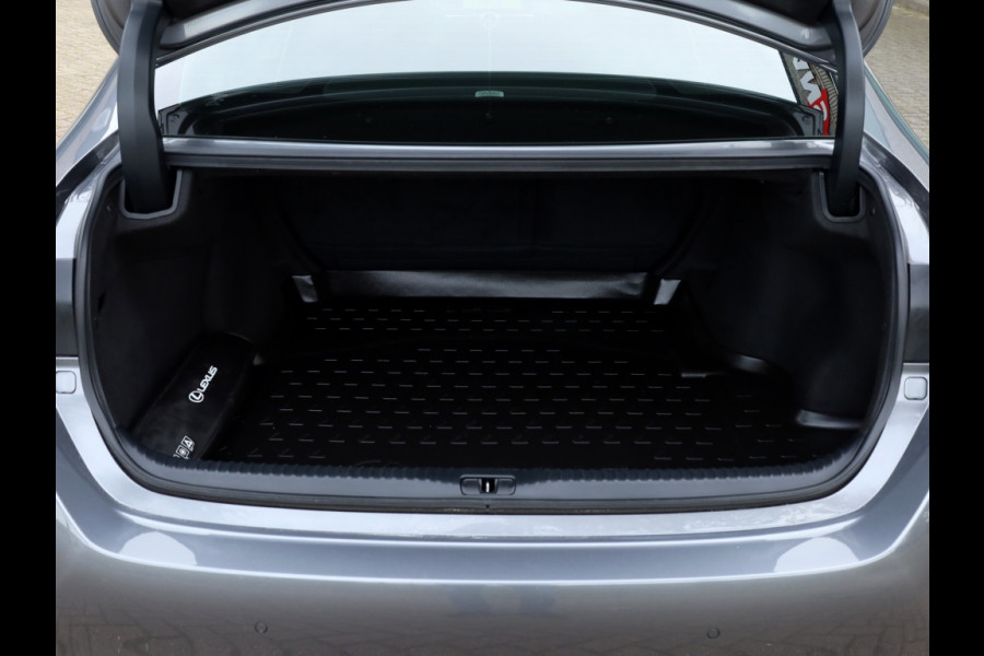 Lexus RC 300h F Sport Premium | Mark Levinson | Carplay | Schuifdak