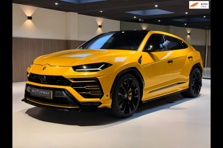 Lamborghini Urus 4.0 V8 |PANO|B&O|CERAMIC|FABRIEKSGARANTIE|FULL PPF|HUD|MASSAGE