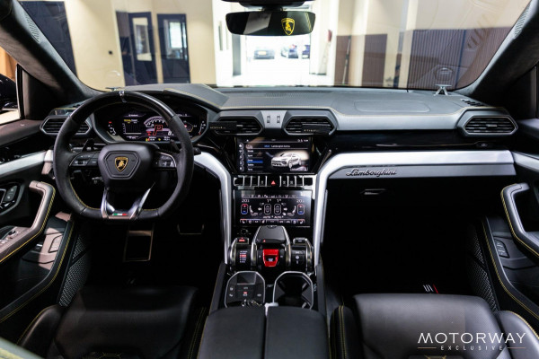 Lamborghini Urus 4.0 V8 |PANO|B&O|CERAMIC|FABRIEKSGARANTIE|FULL PPF|HUD|MASSAGE