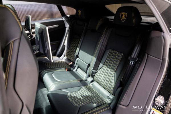 Lamborghini Urus 4.0 V8 |PANO|B&O|CERAMIC|FABRIEKSGARANTIE|FULL PPF|HUD|MASSAGE