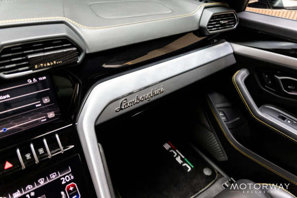 Lamborghini Urus 4.0 V8 |PANO|B&O|CERAMIC|FABRIEKSGARANTIE|FULL PPF|HUD|MASSAGE