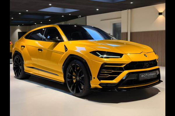 Lamborghini Urus 4.0 V8 |PANO|B&O|CERAMIC|FABRIEKSGARANTIE|FULL PPF|HUD|MASSAGE