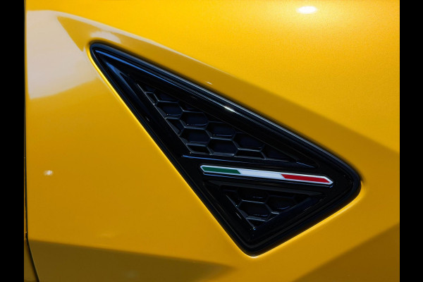 Lamborghini Urus 4.0 V8 |PANO|B&O|CERAMIC|FABRIEKSGARANTIE|FULL PPF|HUD|MASSAGE