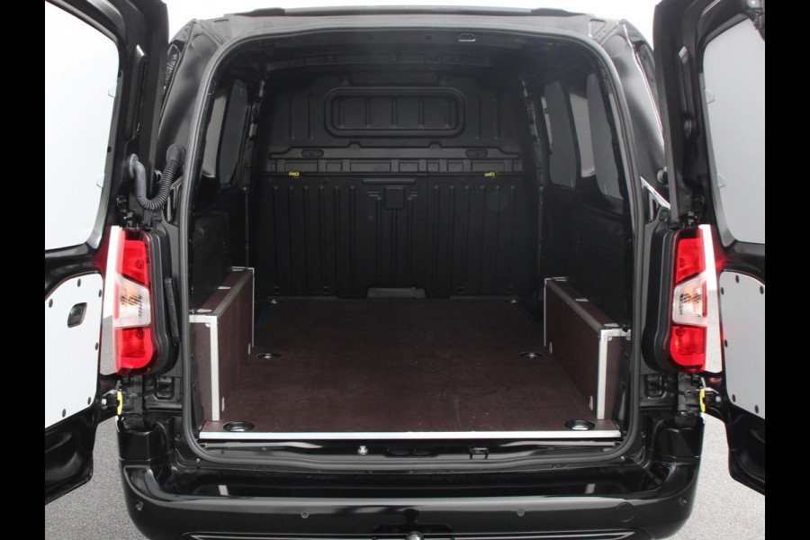 Opel Combo 1.5 BlueHDi 130PK L2 Automaat Apple Carplay / Android Auto Navigatie Trekhaak Airco Camera Cruise Control Parkeersensoren V+A DAB