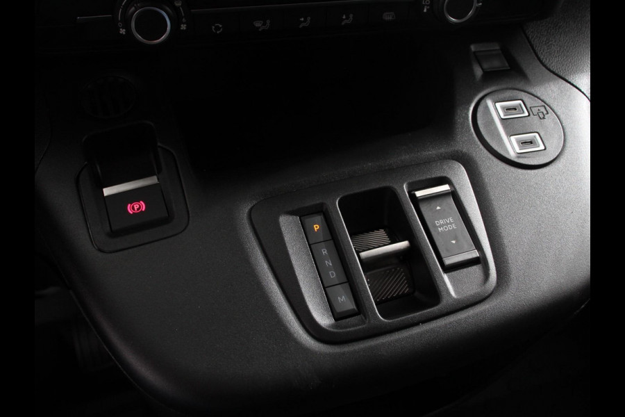 Opel Combo 1.5 BlueHDi 130PK L2 Automaat Apple Carplay / Android Auto Navigatie Trekhaak Airco Camera Cruise Control Parkeersensoren V+A DAB