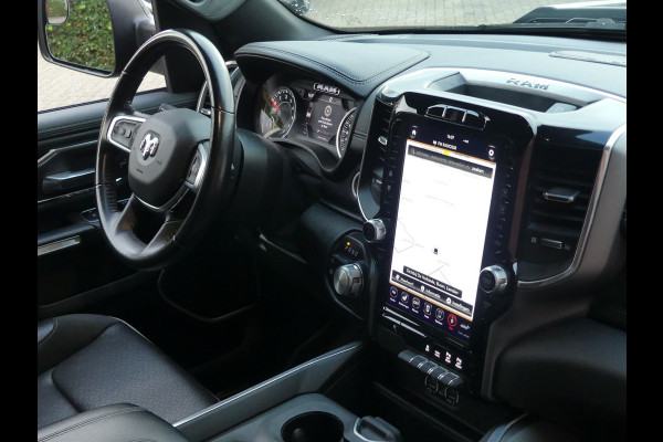 Dodge Ram 1500 5.7 V8 4x4 Crew Cab Laramie Luchtvering/LED/Keyless