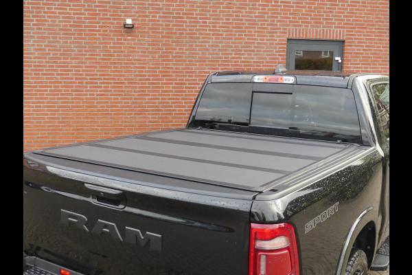 Dodge Ram 1500 5.7 V8 4x4 Crew Cab Laramie Luchtvering/LED/Keyless