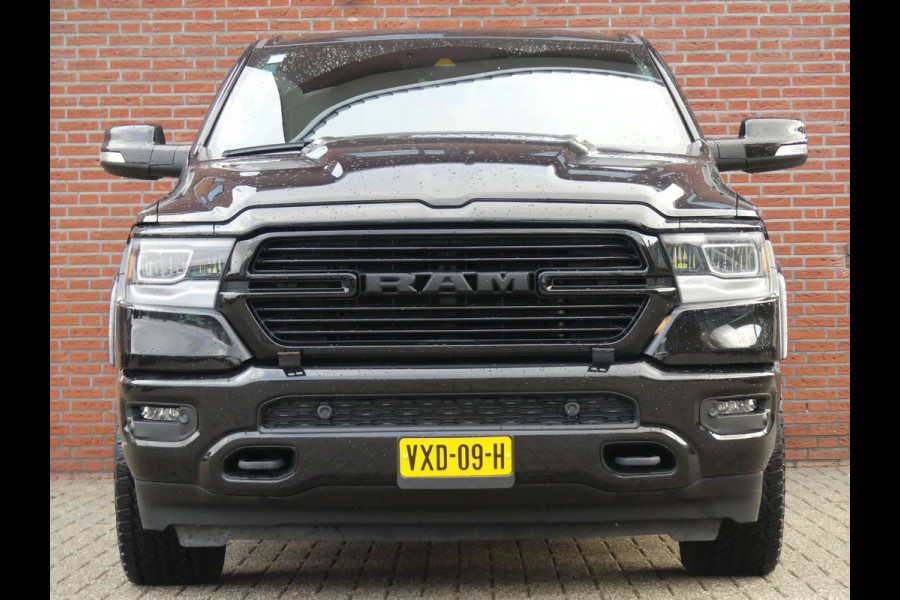 Dodge Ram 1500 5.7 V8 4x4 Crew Cab Laramie Luchtvering/LED/Keyless