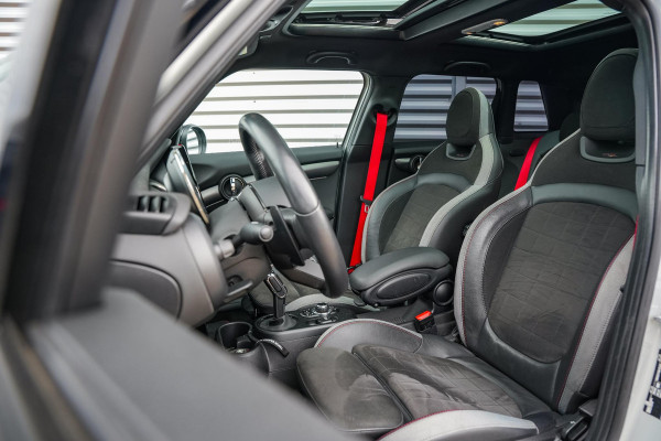 MINI Mini 2.0 Cooper S Rockingham GT Edition JCW Panorama dak Sportuitlaat Kuipstoelen Keyless Led Carbon