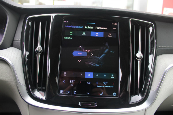 Volvo V60 Cross Country 2.0 B5 250PK CROSSCOUNTRY AWD Ultimate AWD (VIERWIELAANDRIJVING) | PANORAMISCH SCHUIF/KANTELDAK | PARKEERVERWARMING MET TIMER (STANDKACHEL) | MORITZ LEDEREN BEKLEDING MET COMFORTSTOELEN EN DUAL TONE LEDEREN STUURWIEL | ELEKTRISCH VERSTELBARE VOORSTOELEN MET GEHEUGEN OP BEIDE STOELEN | STOEL, STUUR EN ACHTERBANKVERWARMING | PREMIUM AUDIO BY HARMAN KARDON | ADAPTIEVE FULL LED KOPLAMPEN | LED MISTLAMPEN |VERLICHTINGS PACK 2 | INTELSAFE SURROUND | PARK ASSIST "VISIUAL PARK ASSIST" INCL. 360° VIEW | ROESTVRIJSTALEN SIDE SCUFF PLATES MET ''CROSS COUNTRY" INSCIP