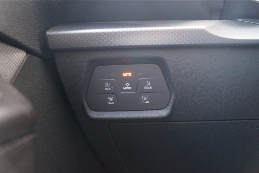 Seat Leon Sportstourer 1.5 TSI 130pk Style Launch Edition -NAVI-ECC-