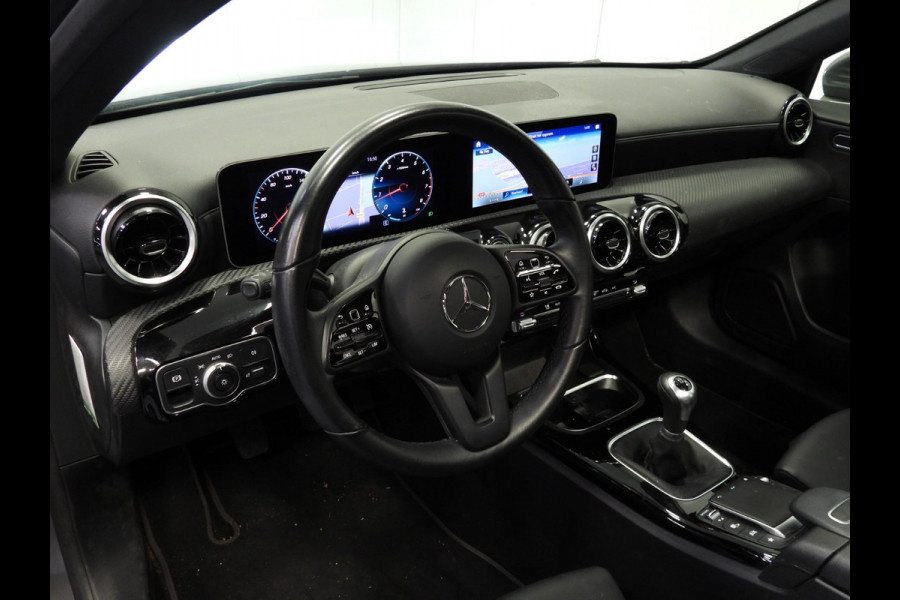 Mercedes-Benz A-Klasse A160 Business Solution NAVI/SCHUIFDAK/LED/16"LMV!