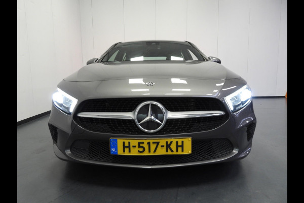 Mercedes-Benz A-Klasse A160 Business Solution NAVI/SCHUIFDAK/LED/16"LMV!