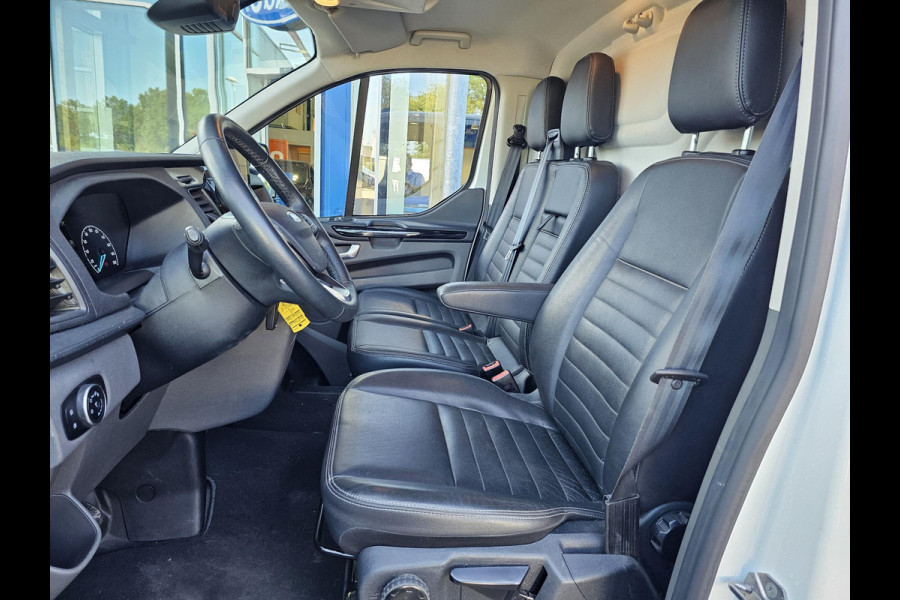 Ford Transit Custom 300 2.0 TDCI L2H1 Trail | Glasslook panelen | Raptor grille | Camera | Trekhaak | Leder | Voorruitverwarming | Airco | Cruise control etc.