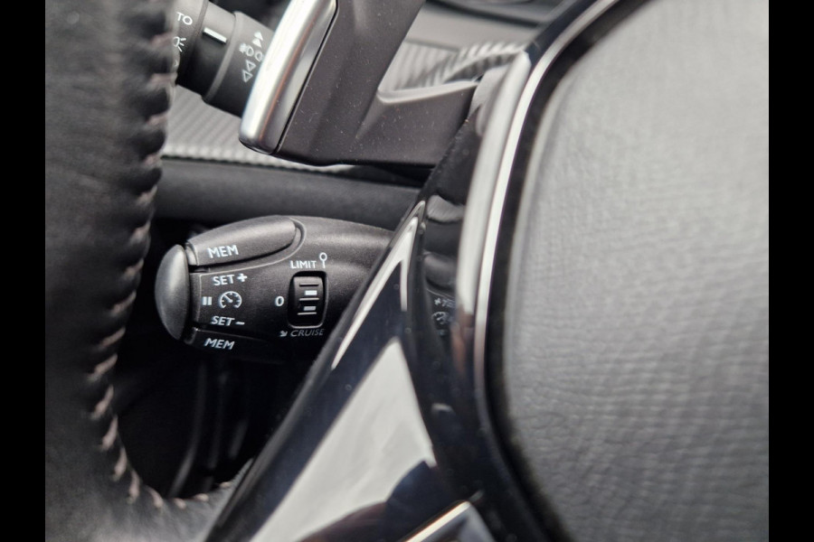 Peugeot 2008 1.2 PureTech 130pk aut.8 Allure Pack