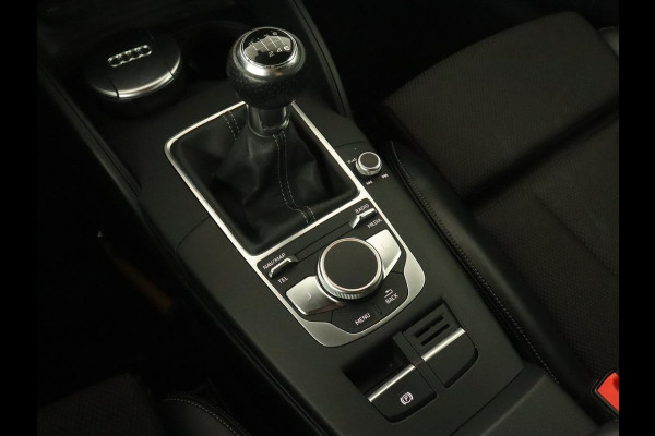 Audi A3 1.0 TFSI Sport S Line | Carplay | Full LED | Sportstoelen | Half leder | Navigatie | Climate control | Parkeerhulp | Cruise control