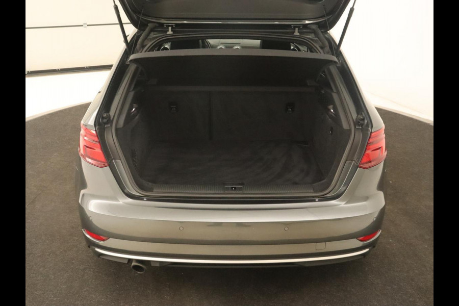 Audi A3 1.0 TFSI Sport S Line | Carplay | Full LED | Sportstoelen | Half leder | Navigatie | Climate control | Parkeerhulp | Cruise control