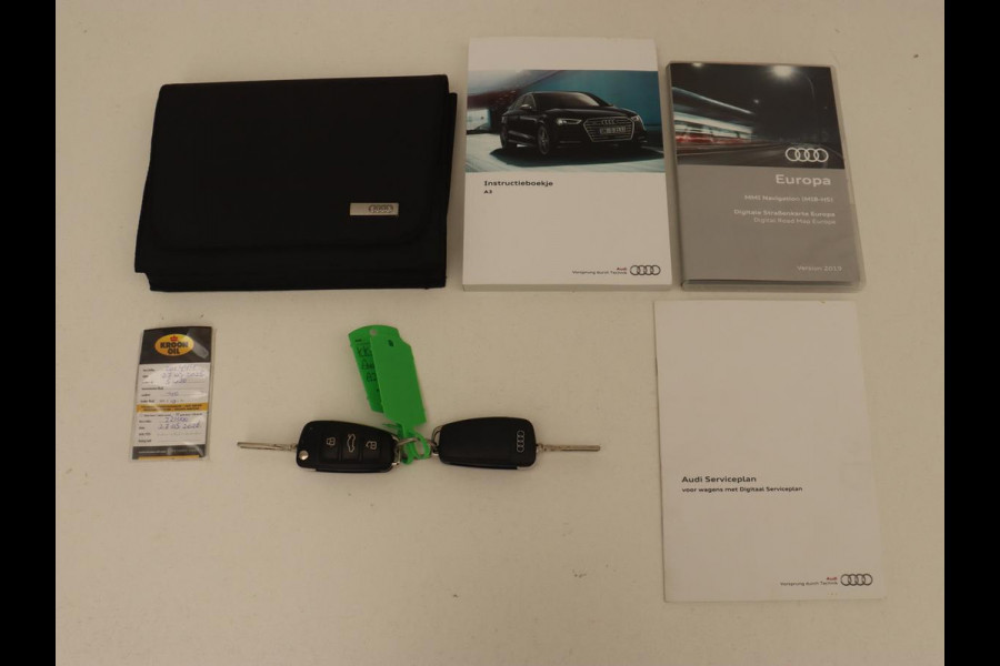 Audi A3 1.0 TFSI Sport S Line | Carplay | Full LED | Sportstoelen | Half leder | Navigatie | Climate control | Parkeerhulp | Cruise control
