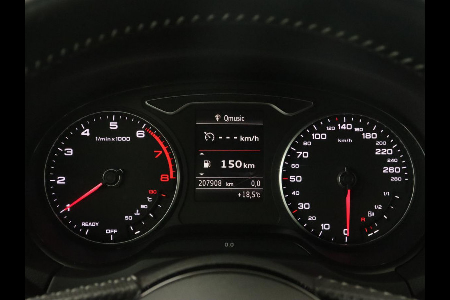 Audi A3 1.0 TFSI Sport S Line | Carplay | Full LED | Sportstoelen | Half leder | Navigatie | Climate control | Parkeerhulp | Cruise control