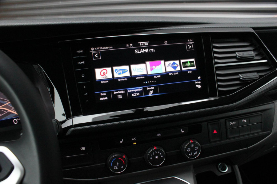 Volkswagen Transporter 2.0 TDI L2H1 BULLI DUBBEL CABINE 150PK DSG 2023 DEMO / ACTIVE DISPLAY / BILSTEIN SCHROEFSET / NIEUWSTAAT