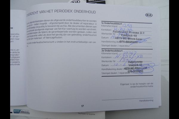 Kia e-Soul ExecutiveLine 64 kWh * TREKHAAK * LEER * DEALER ONDERH. !!