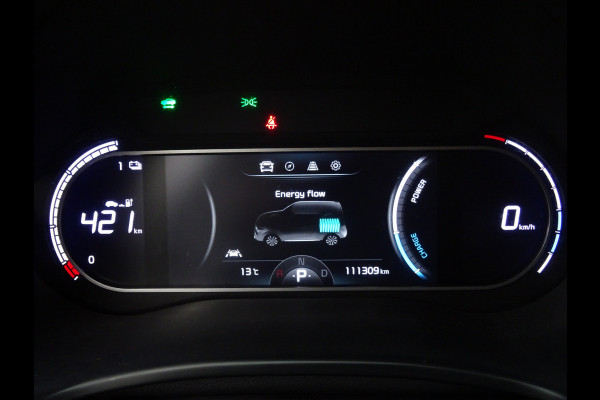 Kia e-Soul ExecutiveLine 64 kWh * TREKHAAK * LEER * DEALER ONDERH. !!
