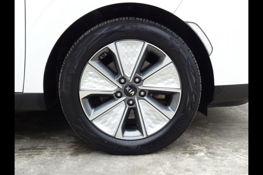 Kia e-Soul ExecutiveLine 64 kWh * TREKHAAK * LEER * DEALER ONDERH. !!