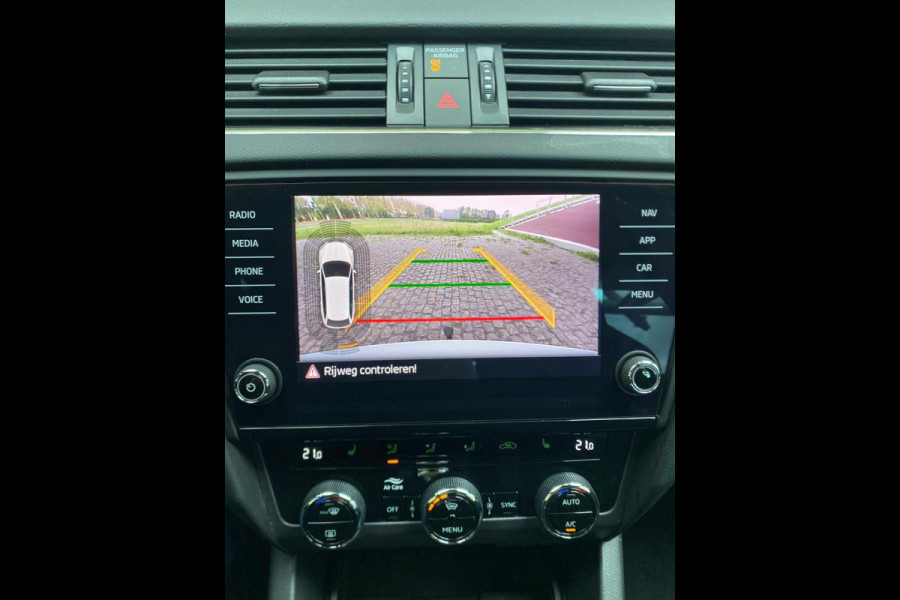 Škoda Octavia Combi 2.0 TSI RS 245 Business Panorama