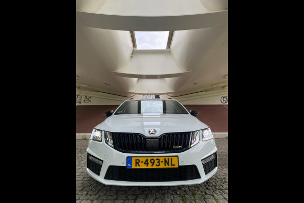 Škoda Octavia Combi 2.0 TSI RS 245 Business Panorama