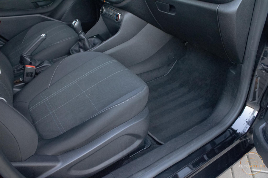 Ford Fiesta 1.1 Trend Carplay Parkeersensor Lane assist