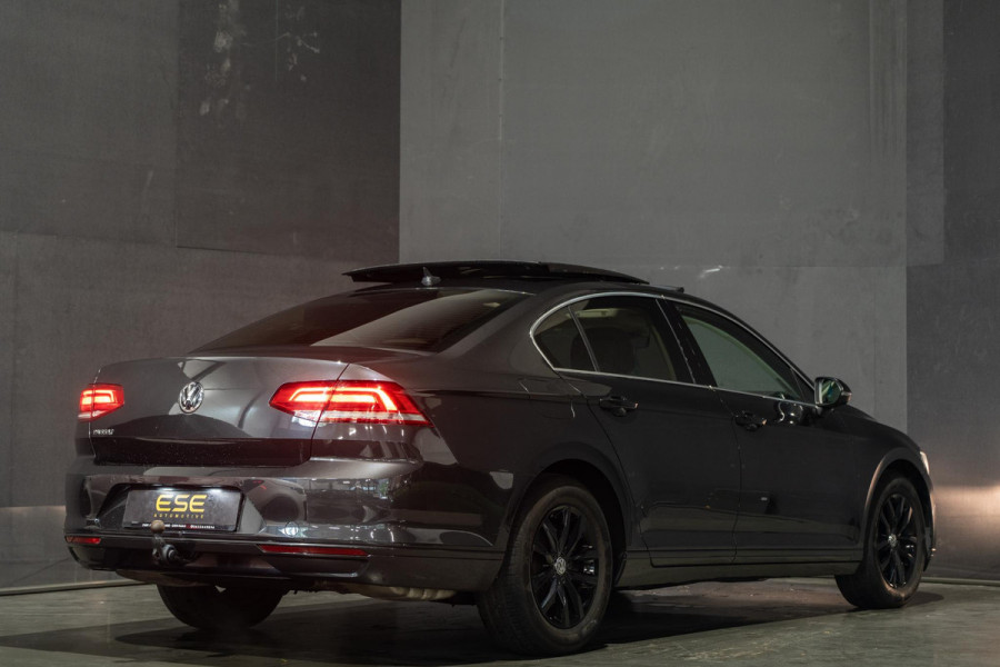 Volkswagen Passat 1.5 TSI Highline | Pano | Automaat | Trekhaak