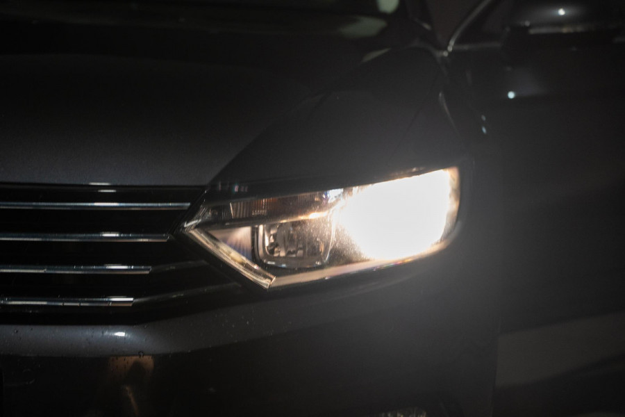Volkswagen Passat 1.5 TSI Highline | Pano | Automaat | Trekhaak