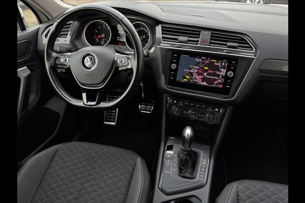 Volkswagen Tiguan 1.5 TSI ACT Highline 150 PK R-Line DSG Blindspot Led Elektr.Trekhaak Garantie