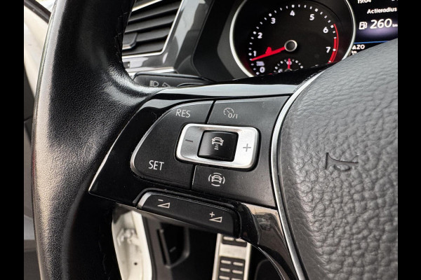 Volkswagen Tiguan 1.5 TSI ACT Highline 150 PK R-Line DSG Blindspot Led Elektr.Trekhaak Garantie