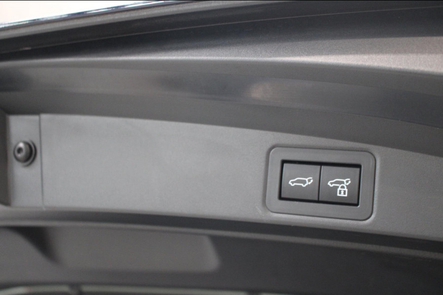 Toyota Corolla Touring Sports Hybrid 140 Executive Camera|Navi|Carplay|Half Leer