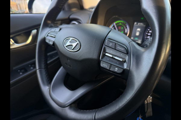 Hyundai Kona 1.6 GDI HEV HYBRID 2021 Comfort Smart 1-EIG ACC CARPLAY NAP