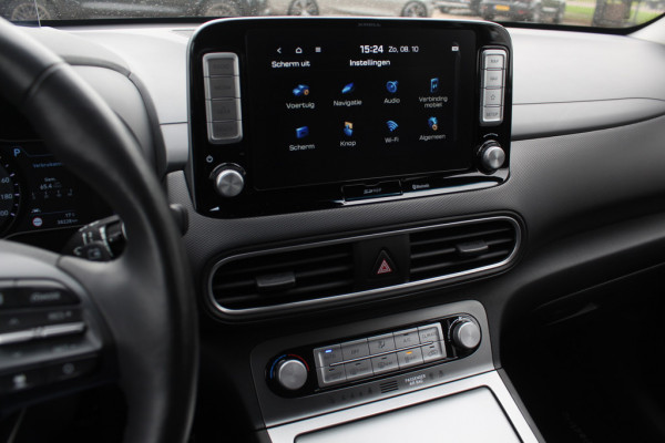 Hyundai Kona EV Premium 64 kWh / Camera / Leder / Head-up / 18'' / Navigatie / Stuur+Stoelverwarming / Keyless / KRELL Audio / DAB / ACC