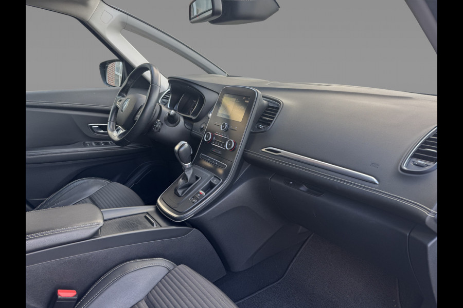 Renault Scénic 1.3 TCe Intens / Camera / Head-up / Navigatie / Half leder / 20'' / Dodehoek / DAB / Cruise Control