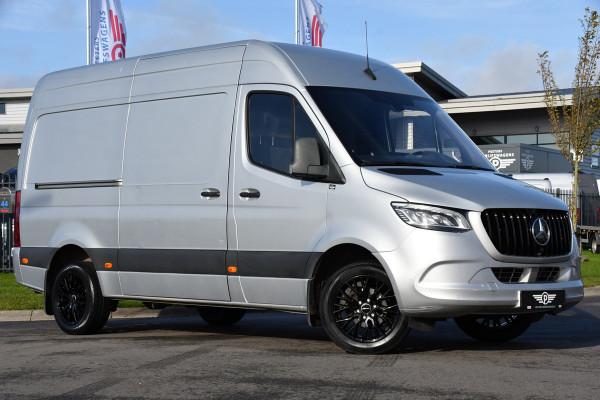 Mercedes-Benz Sprinter 319 V6 3.0 CDI L2H2 AMG Edition 360 Camera, Cruise, Carplay, 10,5'' Mbux, LED, Stoelverwarming, Standkachel, Automaat, Trekhaak, Uniek!