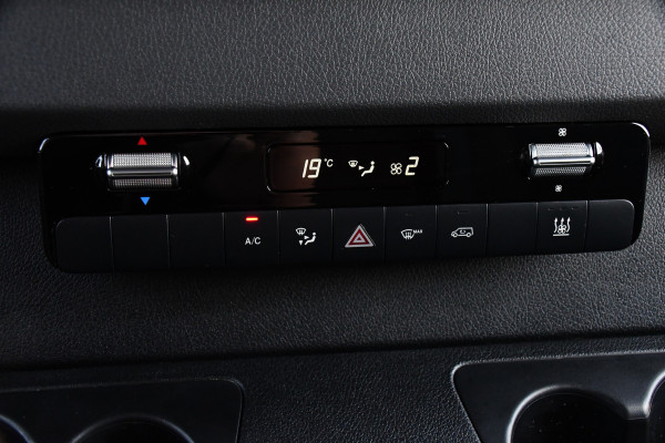 Mercedes-Benz Sprinter 319 V6 3.0 CDI L2H2 AMG Edition 360 Camera, Cruise, Carplay, 10,5'' Mbux, LED, Stoelverwarming, Standkachel, Automaat, Trekhaak, Uniek!