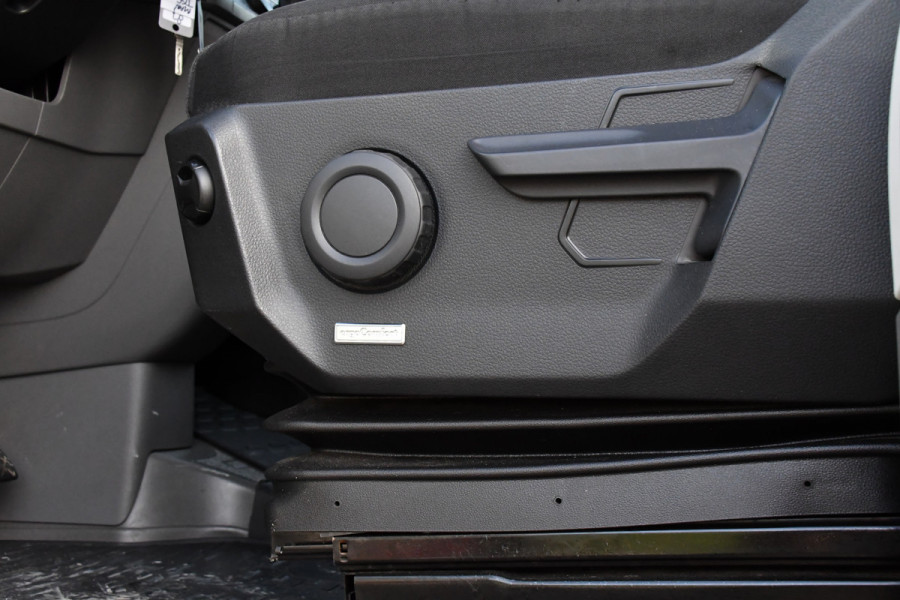 MAN TGE 35 2.0 L3H3 4x4 DC PB Edition Adaptieve Cruise, Camera, Carplay, 177pk. LED, Clima, Stoelverwarming, Trekhaak, Uniek!