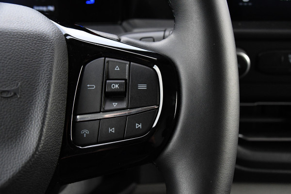 Ford E-Transit Cust. 340 L2H1 Limited 65 kWh DEMO, Virtual, Adaptieve Cruise, Camera, Carplay, Stoelverwarming, LED, 218pk, NAVI, Uniek!